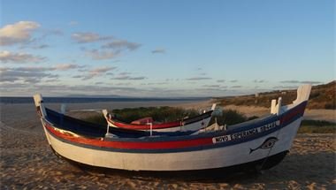 Fischerboote am Strand von Meco