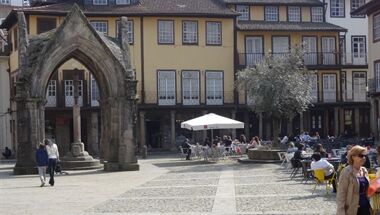 Guimaraes (2)