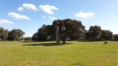 ein Menhir - typisch im Alentejo