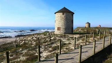Windmühlen an der Grünen Küste